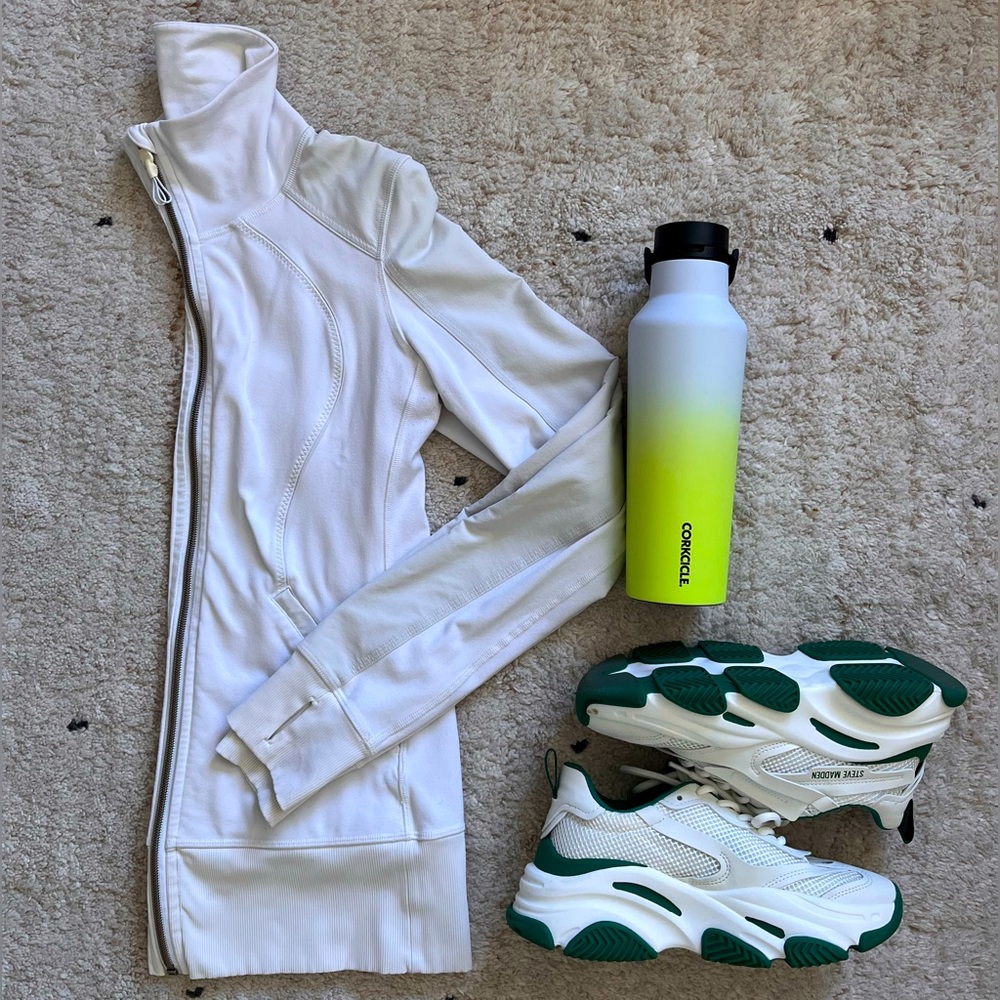 Lululemon running jacket